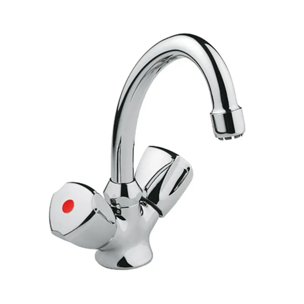 Küchenarmatur von Kludi mit einem gebogenen Auslauf und zwei Griffen, einer davon mit rotem Indikator für Warmwasser. Oberfläche in glänzendem Chrom.